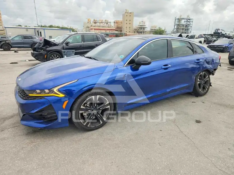 2021 KIA K5 фото