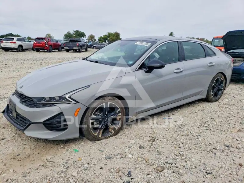 2021 KIA K5 photo