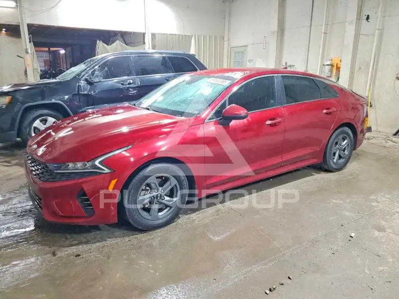 2021 KIA K5 photo