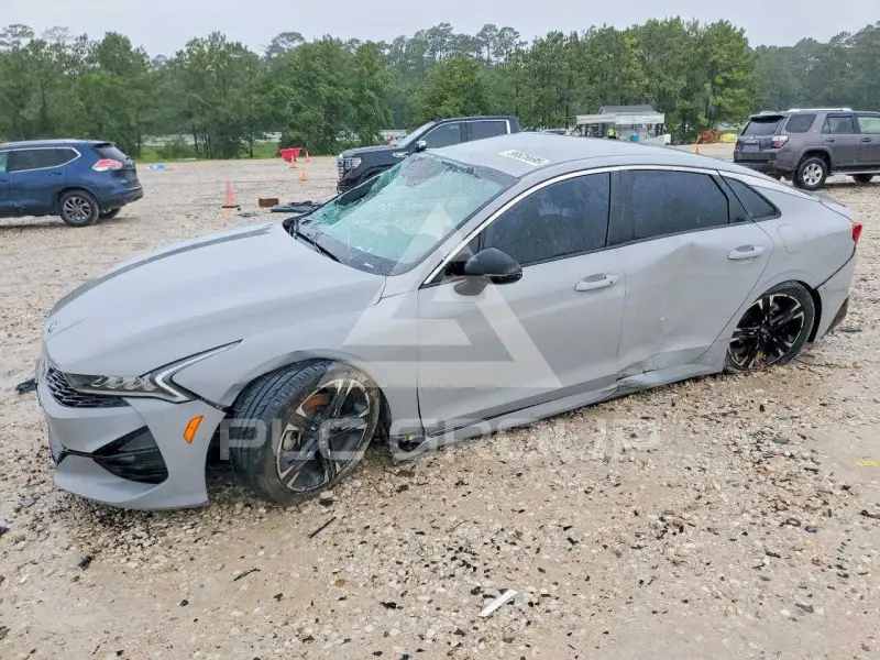 2021 KIA K5 photo