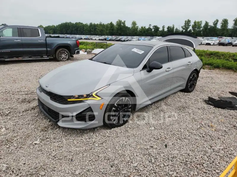 2021 KIA K5 фото