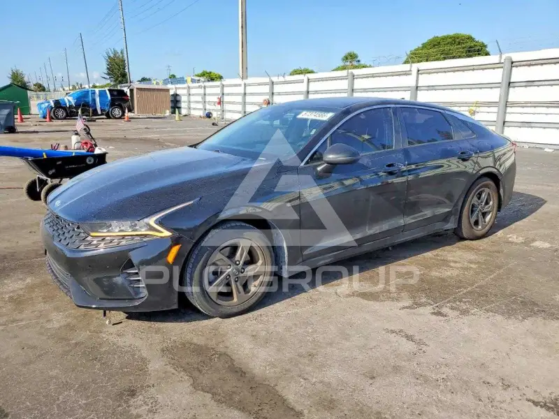 2021 KIA K5 фото