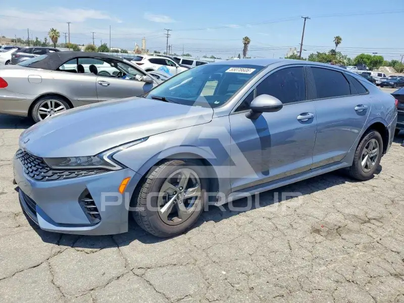 2021 KIA K5 photo