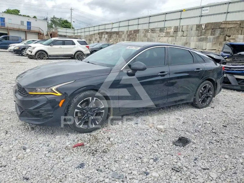 2021 KIA K5 фото