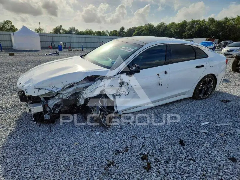 2021 KIA K5 photo