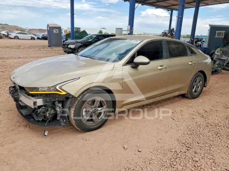 2021 KIA K5 фото
