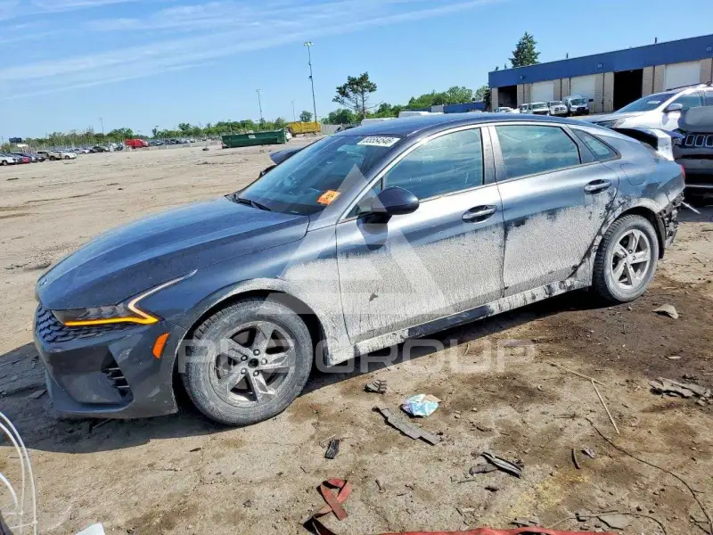 2021 KIA K5 photo