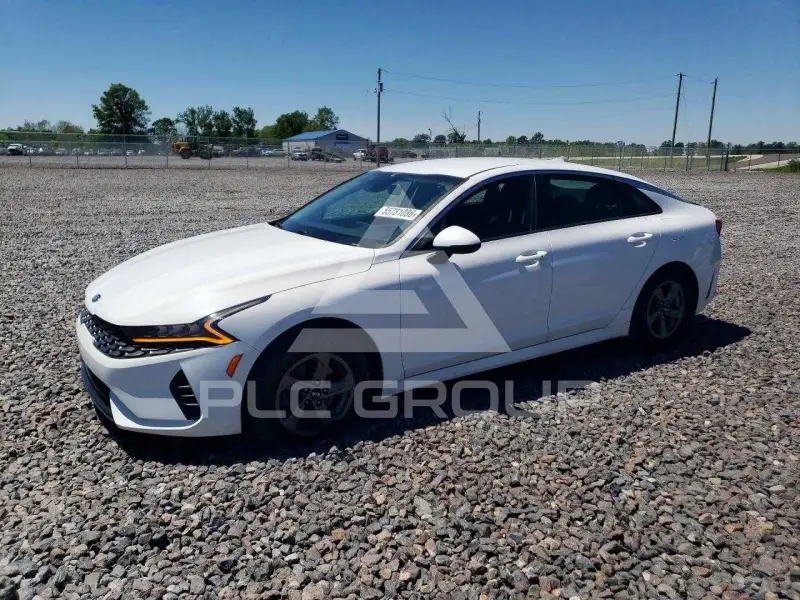 2021 KIA K5 photo