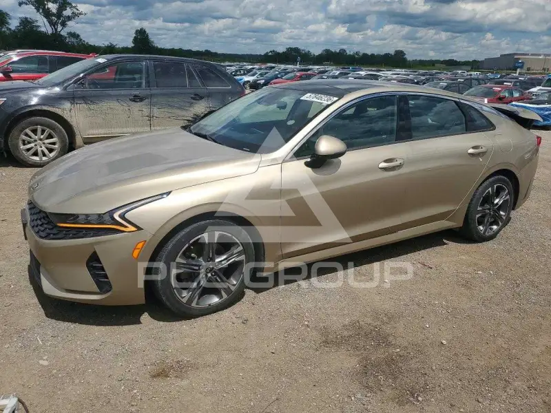2021 KIA K5 фото