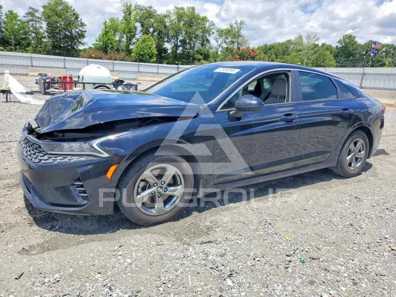 2021 KIA K5 photo