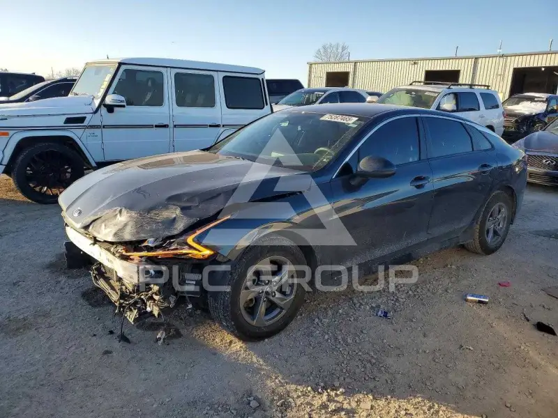 2021 KIA K5 photo