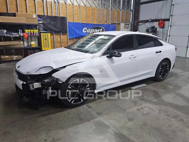 2021 KIA K5 фото