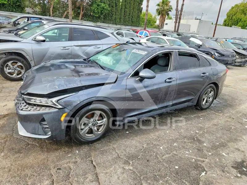 2021 KIA K5 фото
