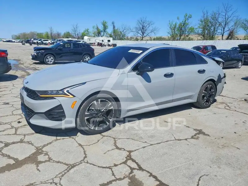 2021 KIA K5 фото