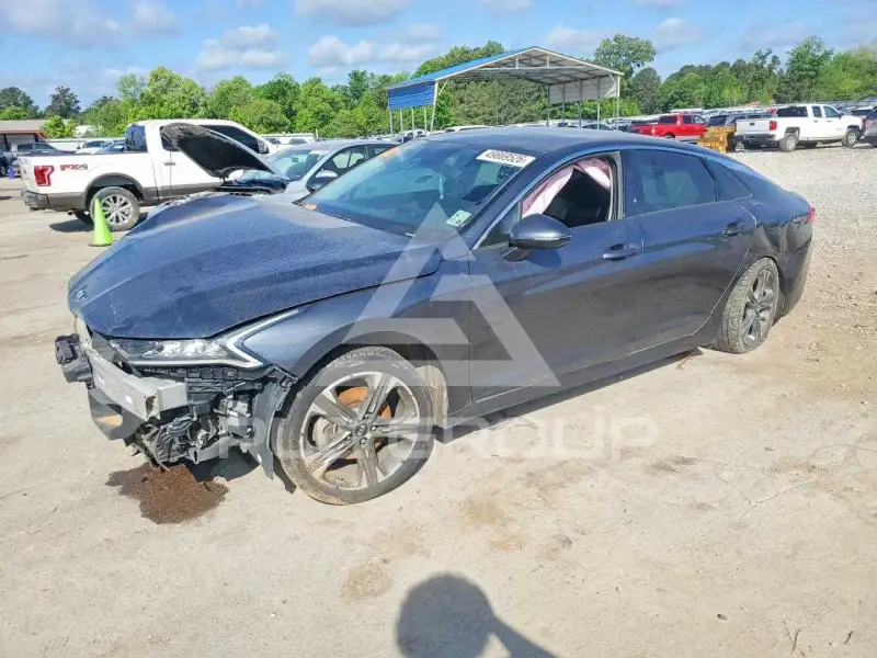 2021 KIA K5 фото
