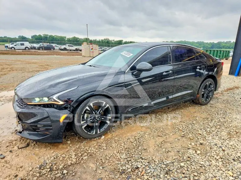 2021 KIA K5 photo