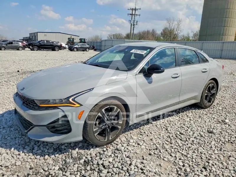 2021 KIA K5 фото