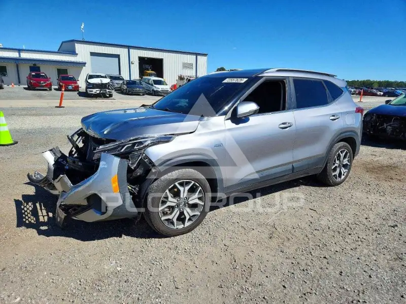 2021 KIA Seltos фото