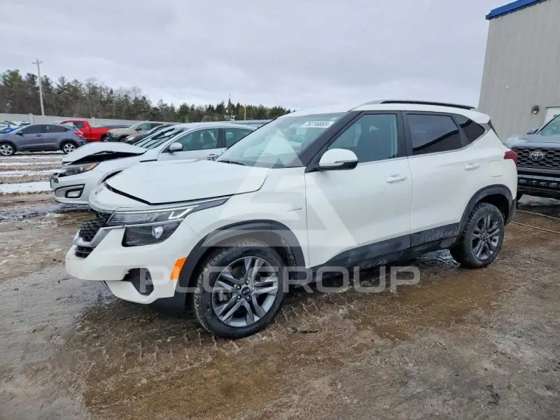2021 KIA Seltos фото