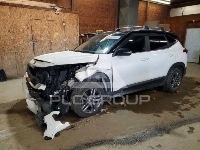 2021 KIA Seltos фото