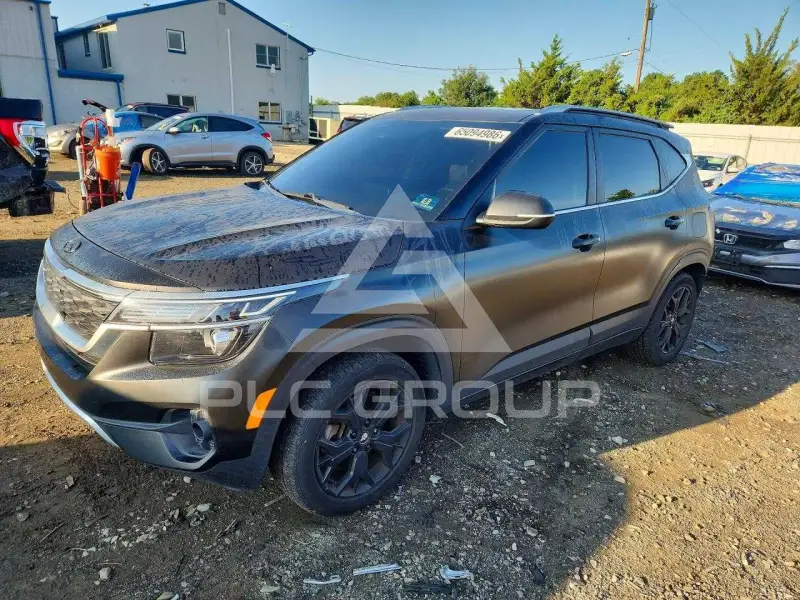 2021 KIA Seltos photo