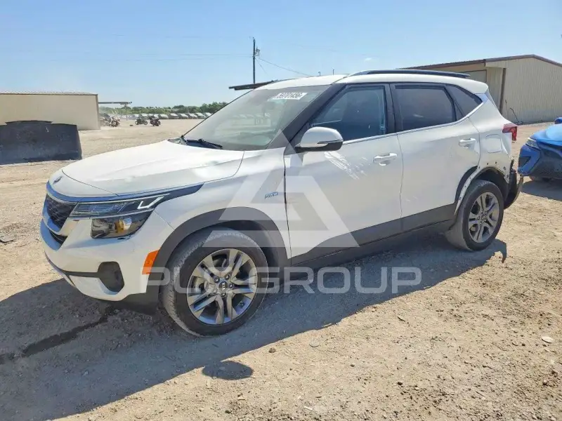 2021 KIA Seltos фото