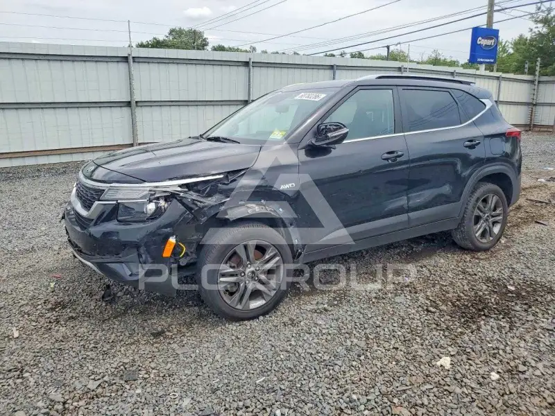 2021 KIA Seltos фото