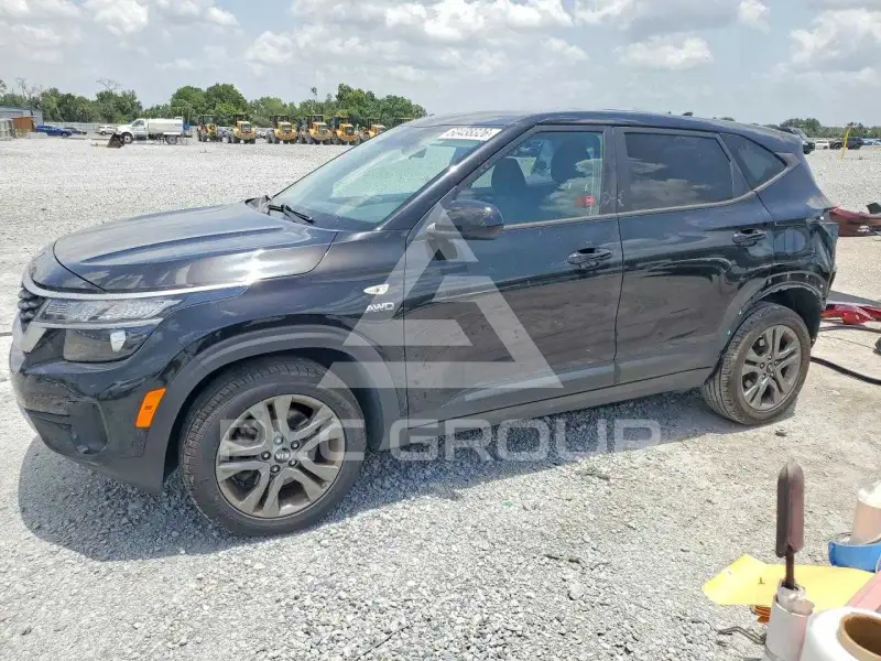 2021 KIA Seltos фото