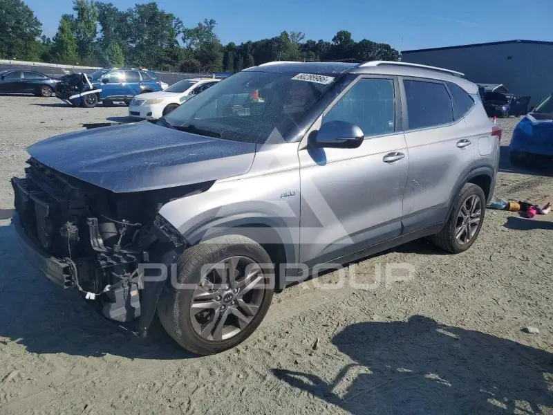 2021 KIA Seltos photo