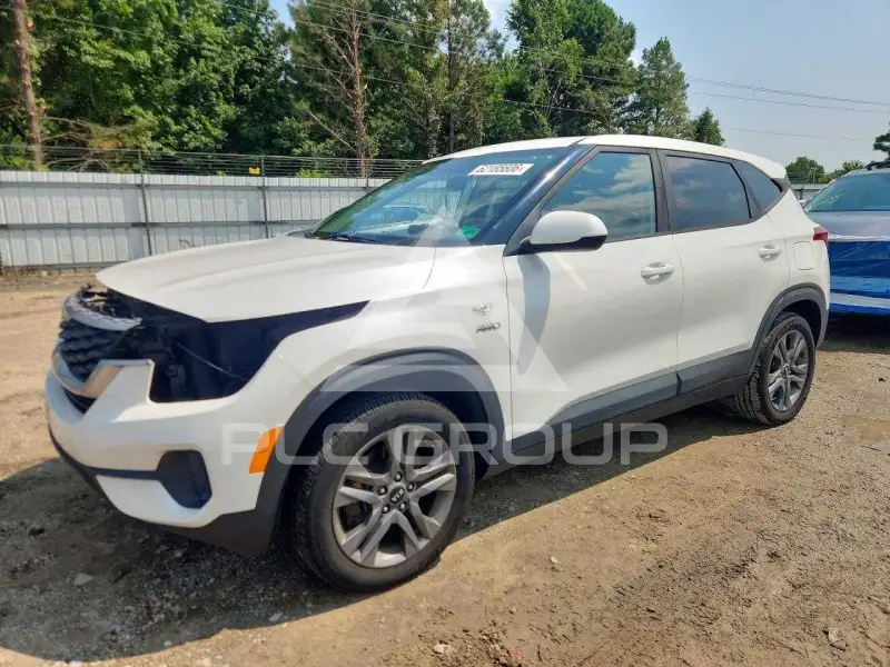 2021 KIA Seltos photo