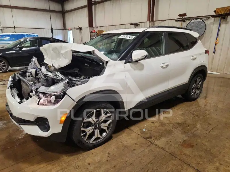 2021 KIA Seltos фото