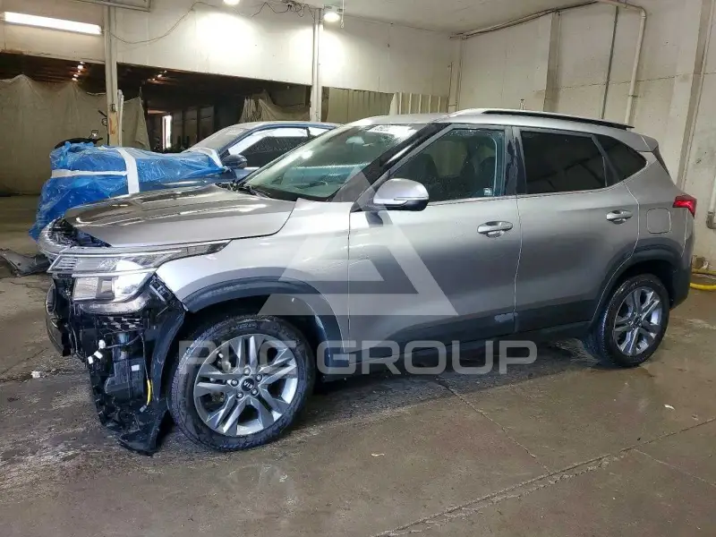 2021 KIA Seltos фото