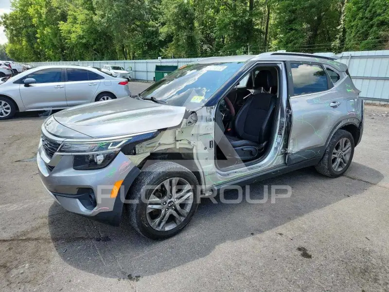 2021 KIA Seltos photo