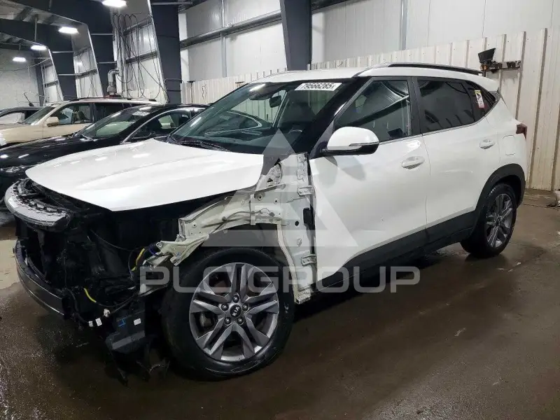 2021 KIA Seltos фото