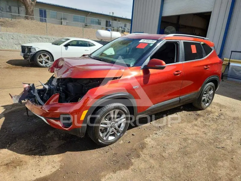 2021 KIA Seltos фото