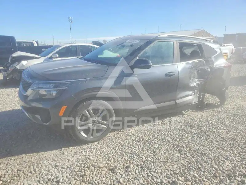 2021 KIA Seltos фото