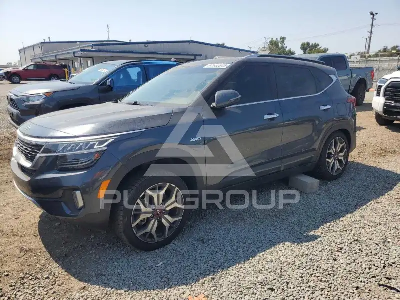 2021 KIA Seltos photo