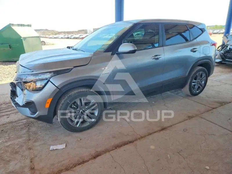 2021 KIA Seltos фото