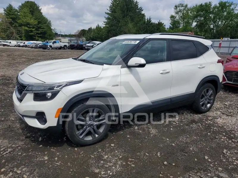 2021 KIA Seltos photo