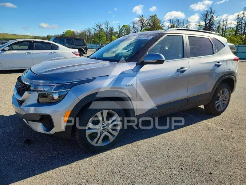 2021 KIA Seltos фото