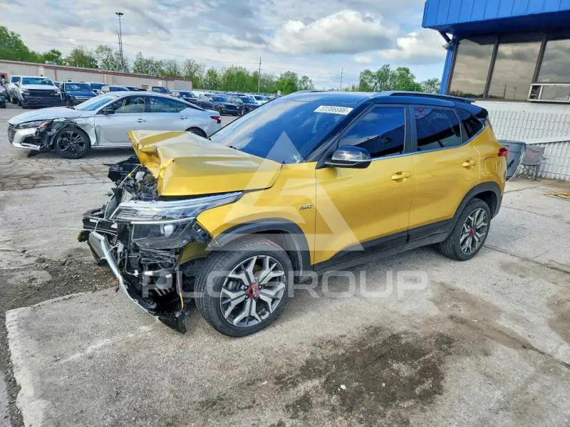 2021 KIA Seltos фото