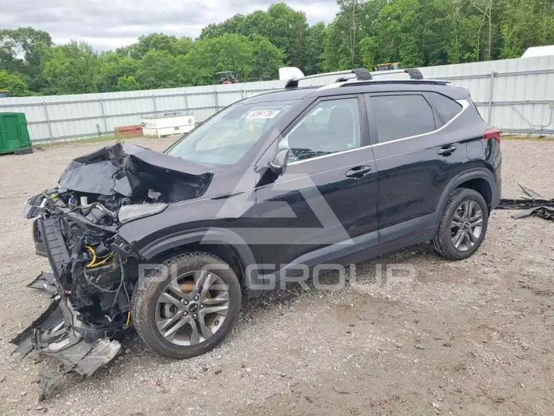 2021 KIA Seltos фото