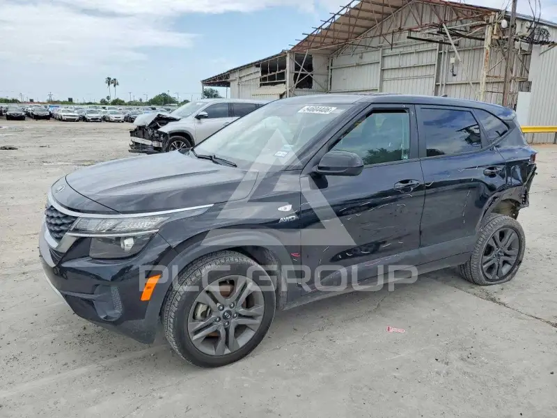 2021 KIA Seltos photo