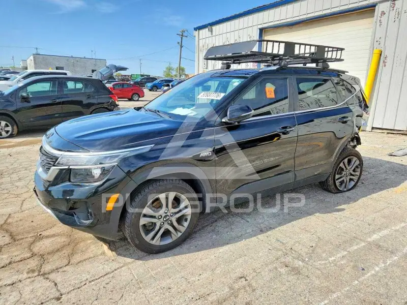 2021 KIA Seltos фото