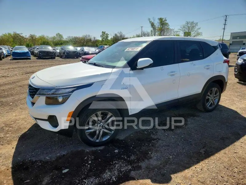 2021 KIA Seltos photo