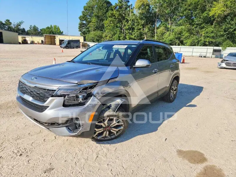 2021 KIA Seltos фото