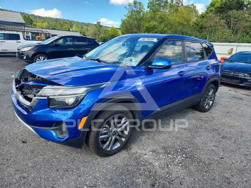 2021 KIA Seltos фото