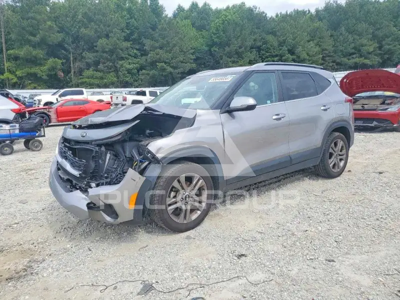 2021 KIA Seltos фото