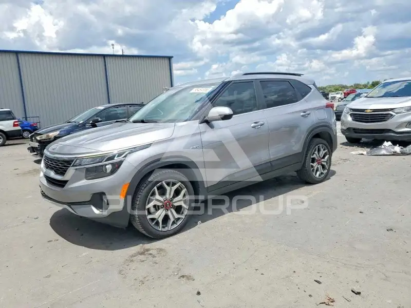 2021 KIA Seltos фото