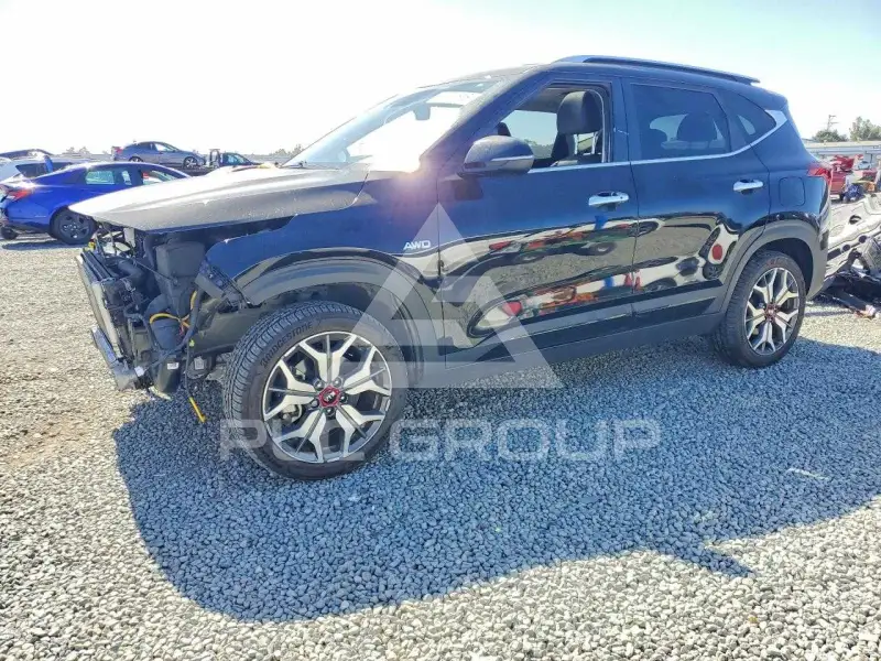 2021 KIA Seltos photo